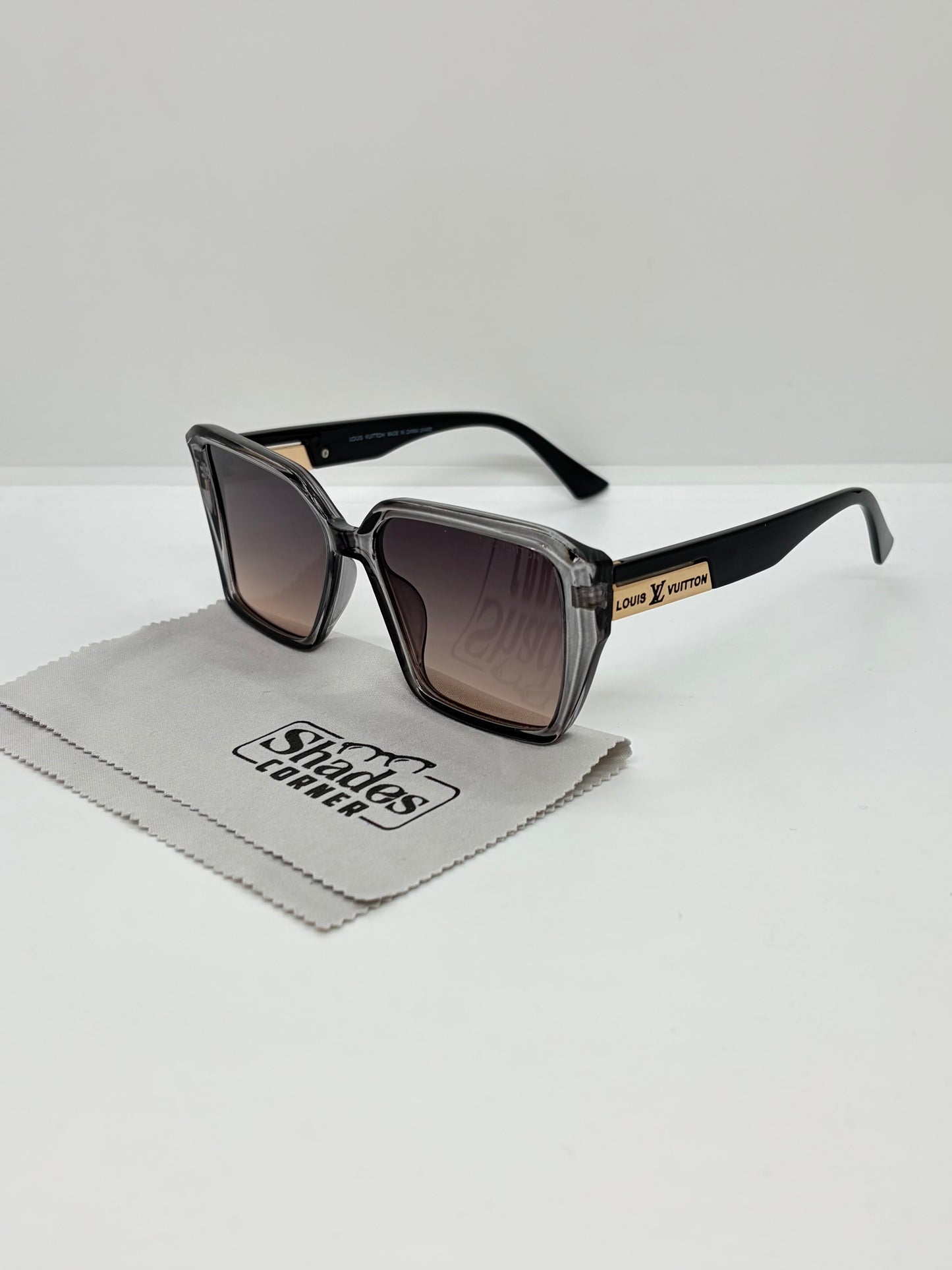Lv catchy