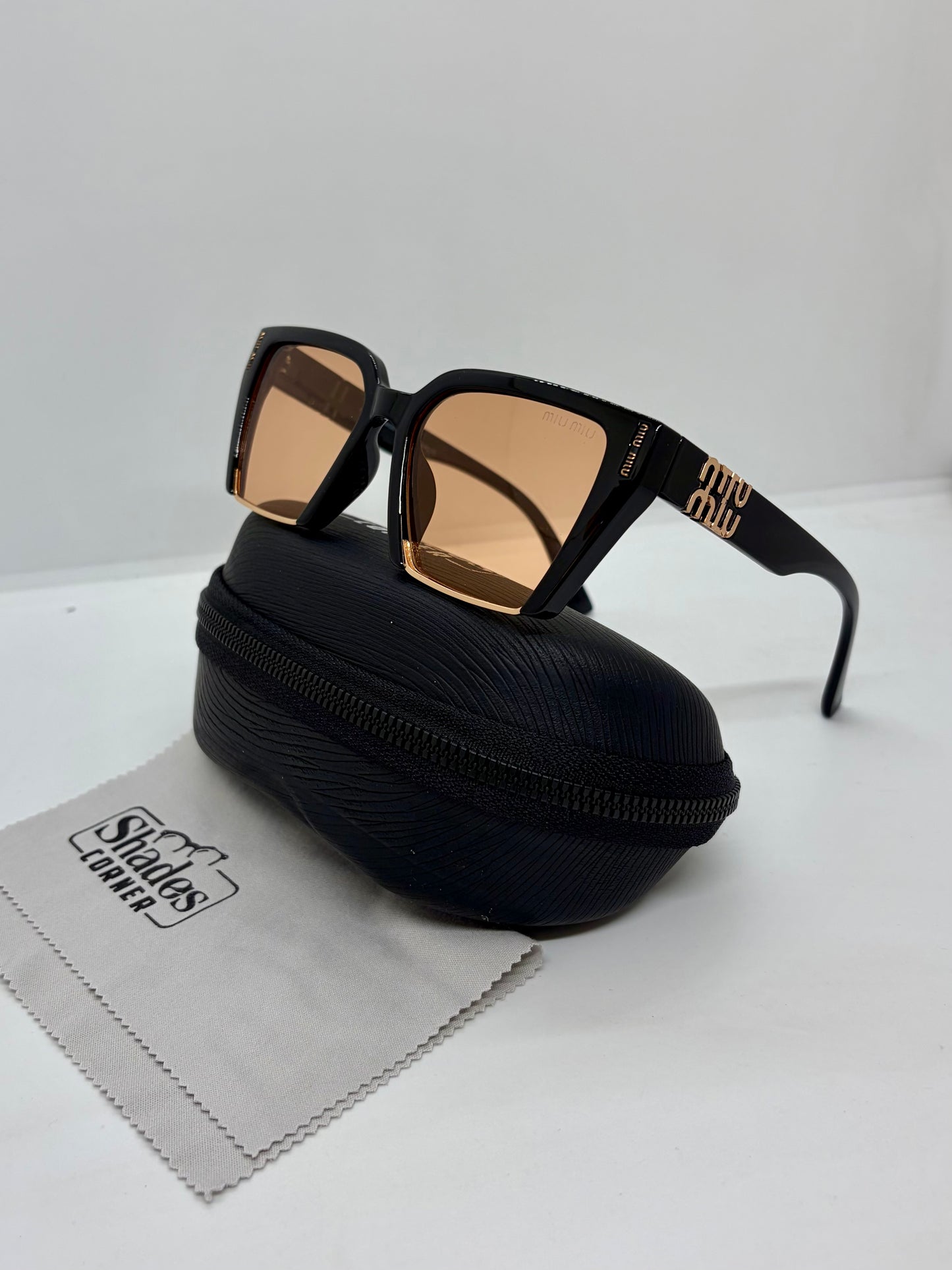 Miu summit