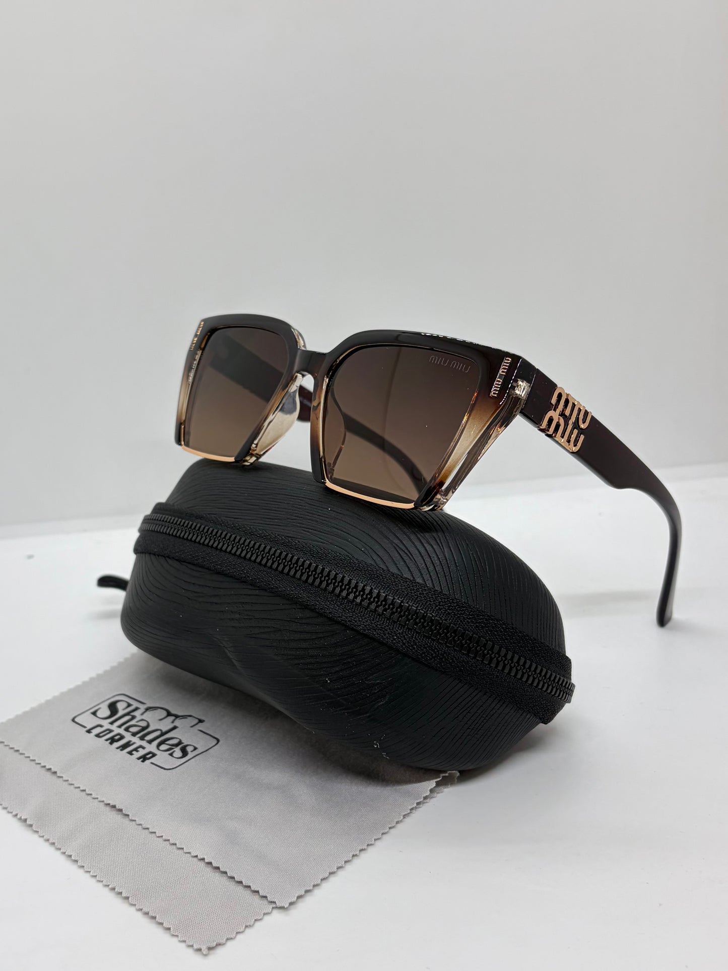 Miu summit